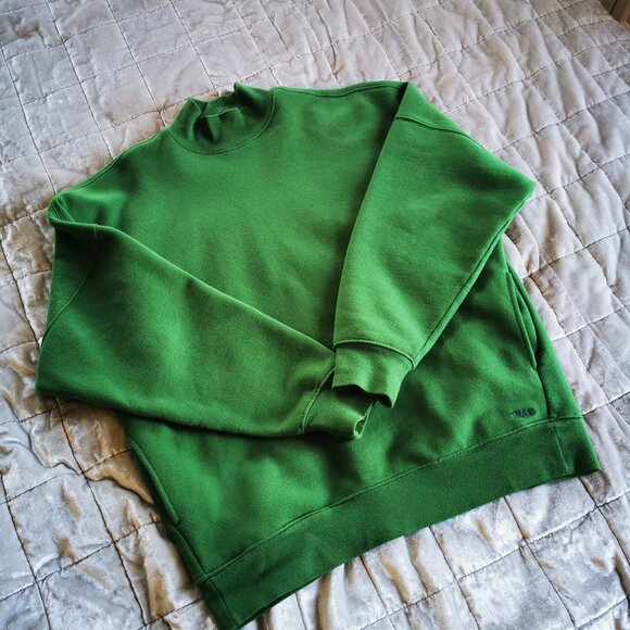 Aritzia TNA Swatshirt ~ Size SMALL ~ Cozy fleece Mega Fit - Picture 1 of 5